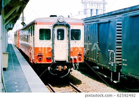 老柴油車 老柴油車 62592492