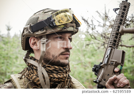 Handsome man in italian military uniform Handsome man in italian military uniform 62595589