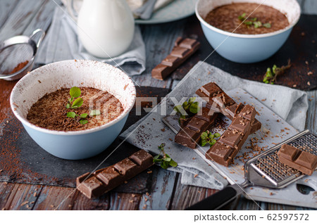 Delicious homemade chocolate pudding Delicious homemade chocolate pudding 62597572