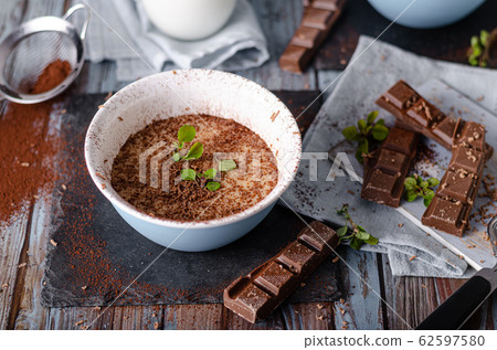 Delicious homemade chocolate pudding Delicious homemade chocolate pudding 62597580