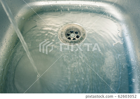 clean water drop 62603052