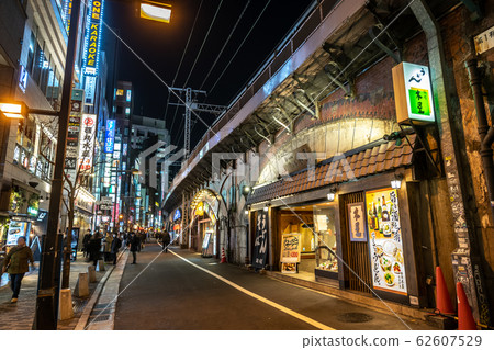 在有樂町站地下通道附近 在有樂町站地下通道附近 62607529