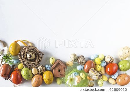 Beautiful Easter holiday background 62609030