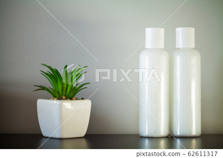 Shower supplies. Composition cosmetic products of spa treatment Shower supplies. Composition cosmetic products of spa treatment 62611317