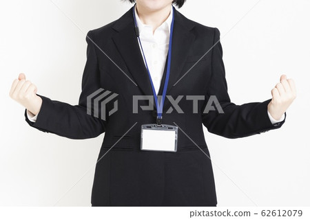 做膽量姿勢的女人 做膽量姿勢的女人 62612079