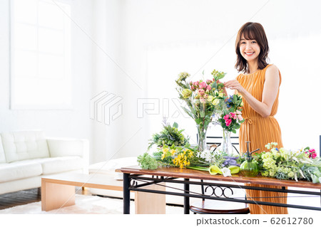 女性插花生活 62612780
