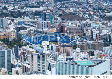 日本橫濱城市景觀：橫濱體育場等的景色= 2020年2月4日 62619112