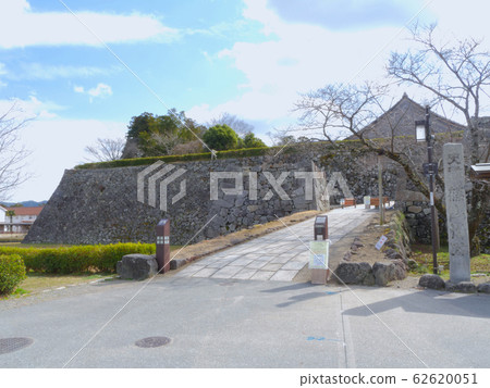 asa山城遺址,大正院和正門``重要傳統建築保護區''``國家指定歷史遺址'' asa山城遺址,大正院和正門``重要傳統建築保護區''``國家指定歷史遺址'' 62620051