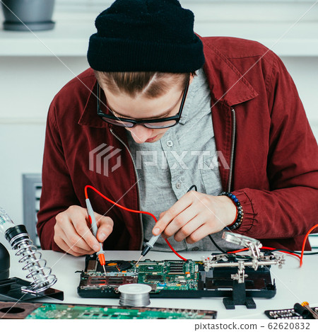 electronic engineering device circuit design electronic engineering device circuit design 62620832