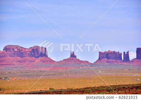 American West Monument Valley 62621015