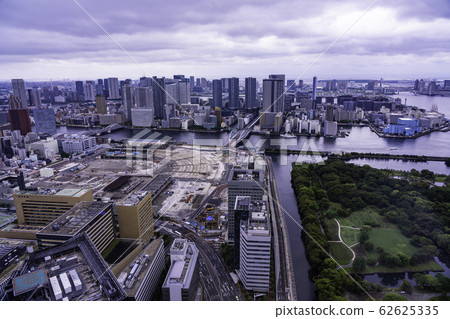 (Tokyo) Tokyo cityscape Tsukiji market ruins, Hamarikyu, Harumi area (Tokyo) Tokyo cityscape Tsukiji market ruins, Hamarikyu, Harumi area 62625335