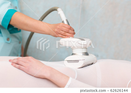 Young beautiful woman SPA LPG massage Young beautiful woman SPA LPG massage 62626144