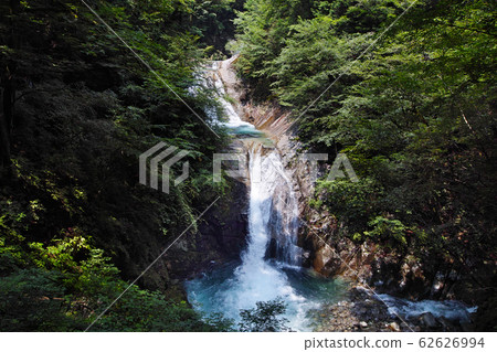 Yamanashi / Nishizawa Gorge Nanatsugama Five-Dog Waterfall 62626994
