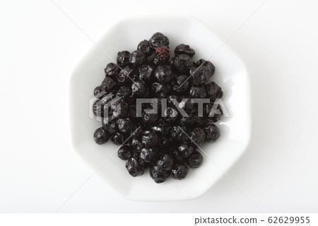 << dried fruit >> blueberry 62629955