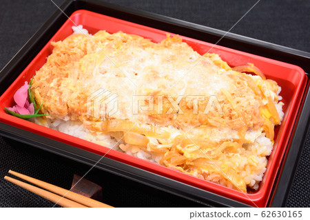 美味炸肉排重飯盒 美味炸肉排重飯盒 62630165