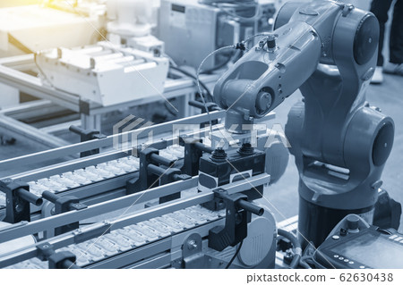 The hi-technology material handing process. The hi-technology material handing process. 62630438