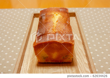 Chestnut pound cake Chestnut pound cake 62634426