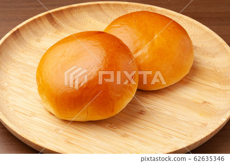 Cream bread Cream bread 62635346