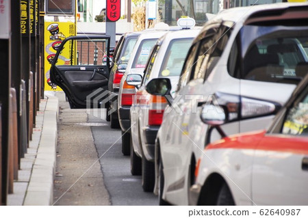 出租車站等待出租車業務形象 62640987