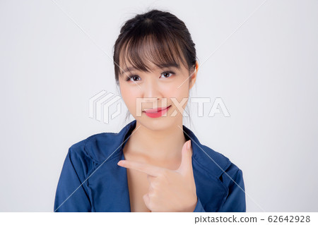 beautiful portrait young business asian woman standing presenting with confident and smiling 62642928