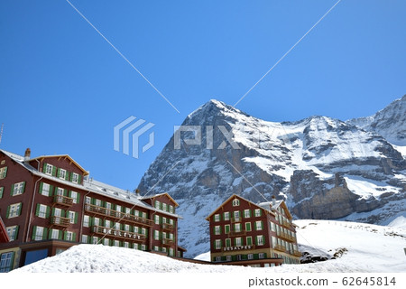 Jungfrau 62645814