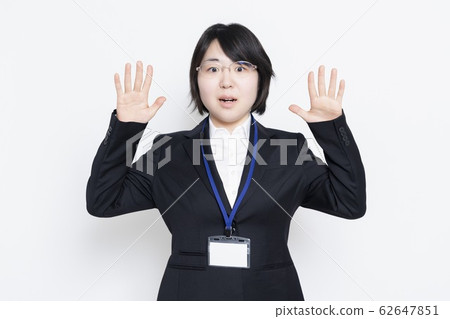一個女人會感到驚訝 一個女人會感到驚訝 62647851