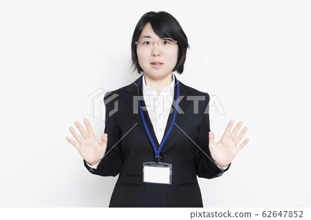 一個女人會感到驚訝 62647852