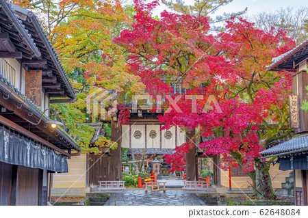 Kyoto Imamiya Shrine in Autumn East Gate 62648084