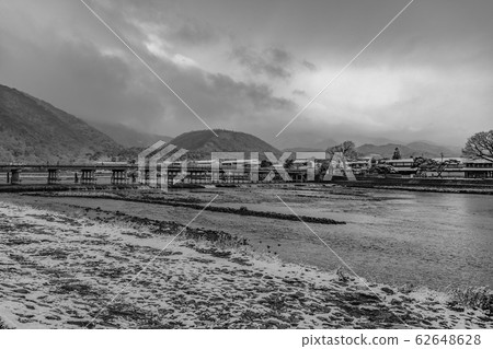 [Sepia] Winter Togetsukyo Bridge 62648628