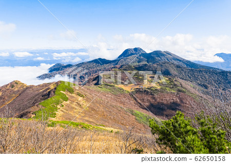 秋天的Hi山攀登（從Hi山眺望天狗的花園和妙高山） 62650158