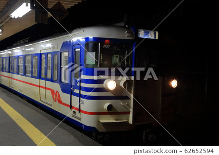 新潟站系列115 新潟站系列115 62652594