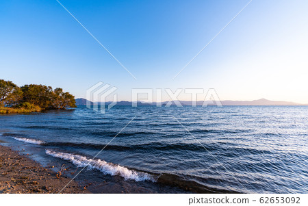 滋賀縣和琵琶湖的早晨 滋賀縣和琵琶湖的早晨 62653092
