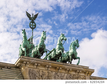 Brandenburg Gate, Berlin 62654284