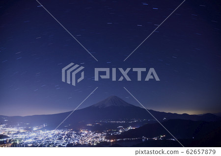 Mt. Fuji and the Starry Sky II <Shindo Pass> Mt. Fuji and the Starry Sky II <Shindo Pass> 62657879