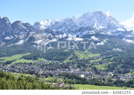 白雲巖美景 62661255