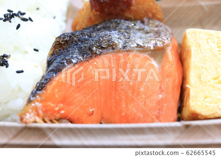 美味的午餐鮭魚 62665545