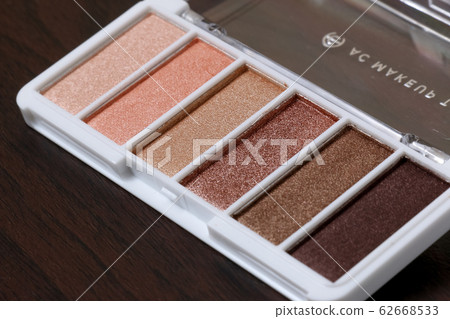 Makeup Makeup Eye Shadow Eye Shadow Makeup Beauty Makeup Makeup Eye Shadow Eye Shadow Makeup Beauty 62668533