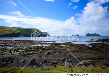 Vestmannaeyjar island beach day view, Iceland 62671485