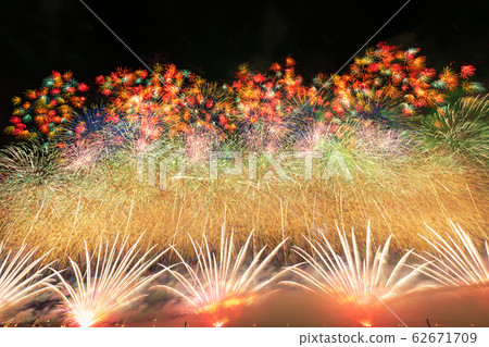 秋田縣大仙市大垣煙花節“大會提供的煙花” 62671709