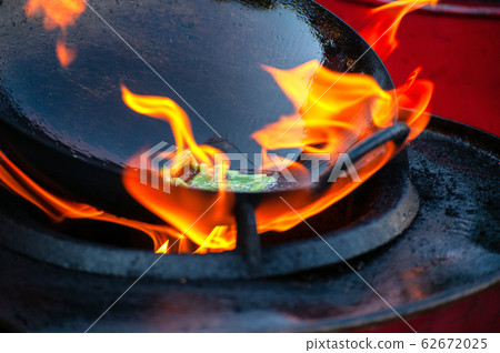 Fresh street food closeup . Fresh street food closeup . 62672025