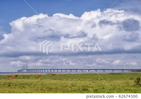 Oresundbron, the Oresund bridge between Denmark and Sweden Oresundbron, the Oresund bridge between Denmark and Sweden 62674300