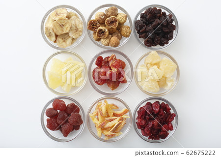 Image of dried fruit 62675222