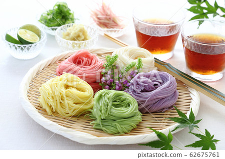 顏色Somen 62675761