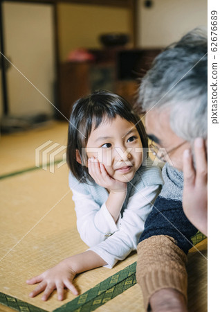 Grandpa and grandchild lifestyle 62676689