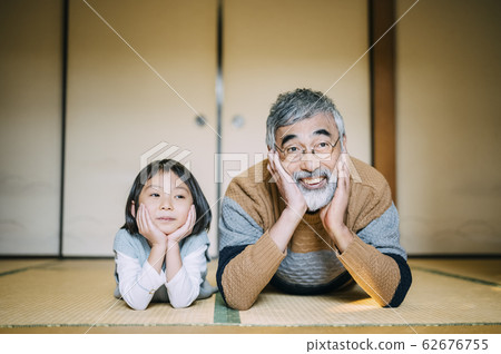 Grandpa and grandchild lifestyle 62676755