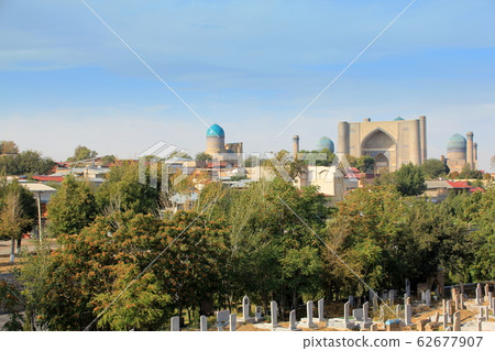 Bibihanim清真寺在撒馬爾罕的遠景 62677907