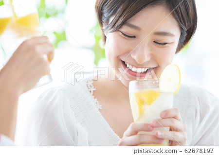 Girls' Association Lemon Sour 62678192