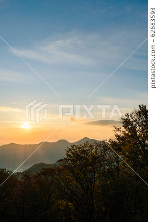 Akihira's dawn 62683593