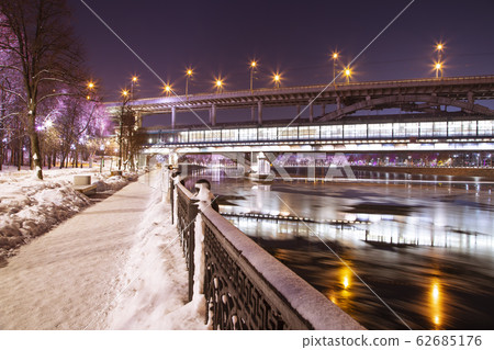 Christmas (New Year holidays) decoration in Moscow (at night), Russia Christmas (New Year holidays) decoration in Moscow (at night), Russia 62685176