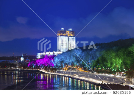 Christmas (New Year holidays) decoration in Moscow (at night), Russia Christmas (New Year holidays) decoration in Moscow (at night), Russia 62685196